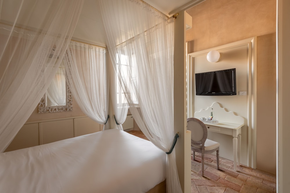 Superior Single Room photo 2