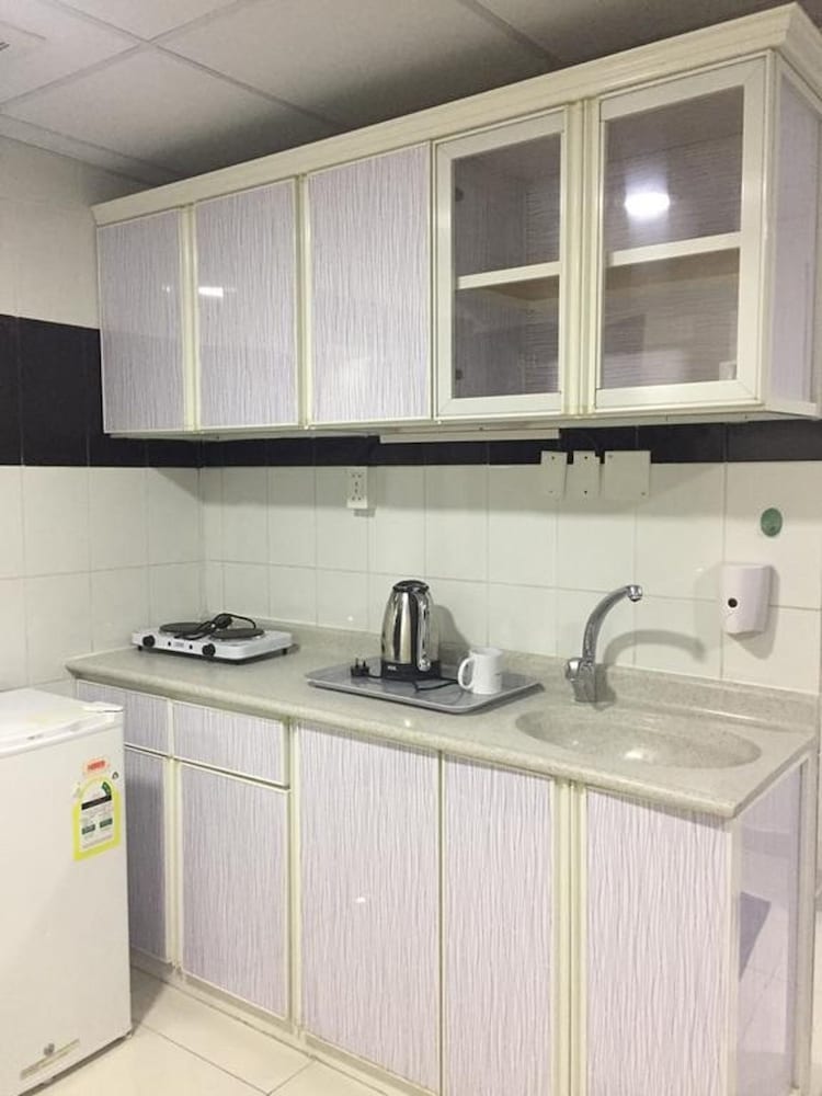 Deluxe Triple Room photo 2