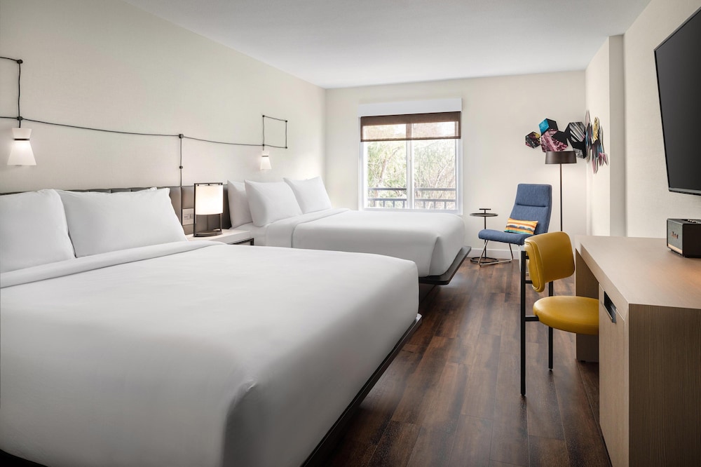 Breezy, Room, Multiple Beds - Photo 1