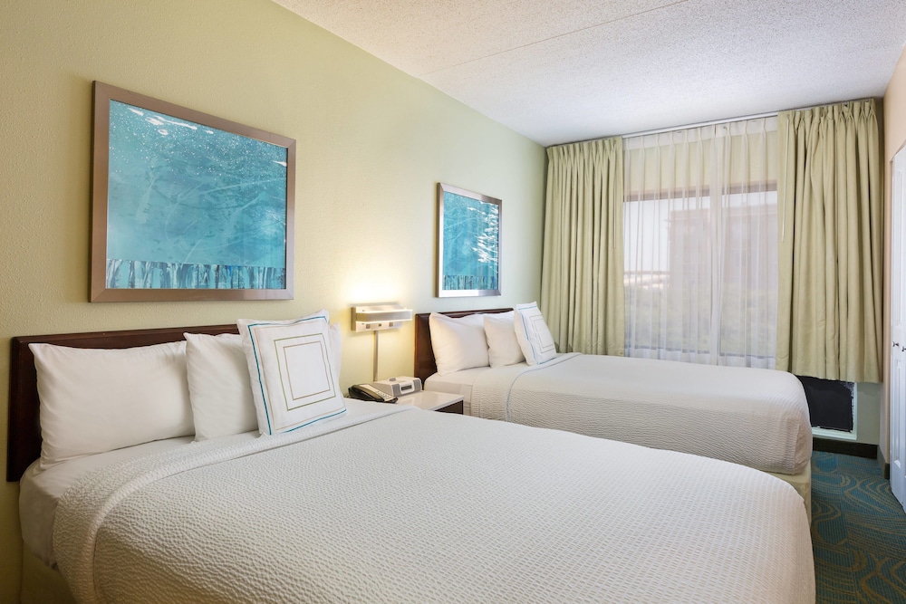 Suite, 2 Double Beds (Mobility/Hearing Access, Roll-In Shwr) at SpringHill Suites by Marriott Austin South in Austin