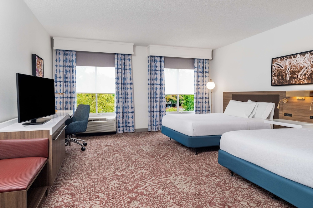 Room, Accessible photo 1
