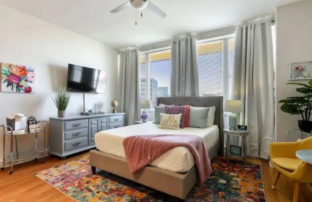 Club Studio Suite