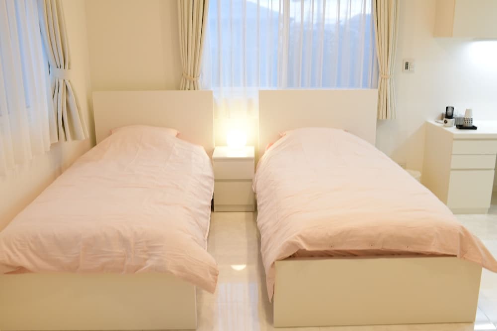 Comfort Room, 2 Bedrooms, Non Smoking photo 2