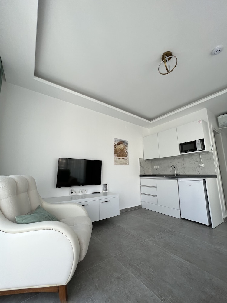 Standard Studio Suite photo 3