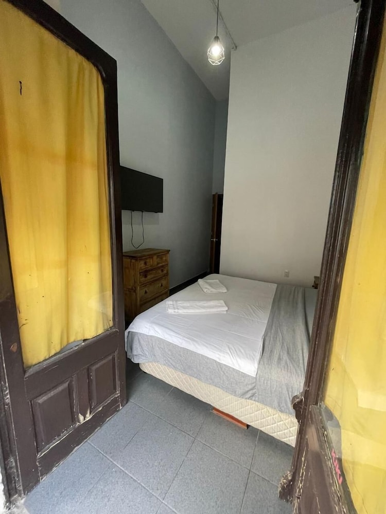 Comfort Room, City View photo 2