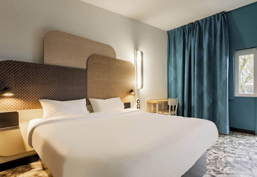 Double Room, Non Smoking - Photo 1