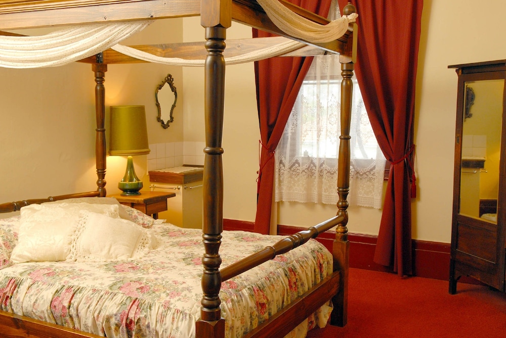 Room, 1 Queen Bed photo 1