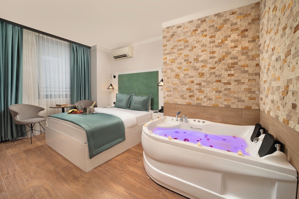 Executive Room photo 2