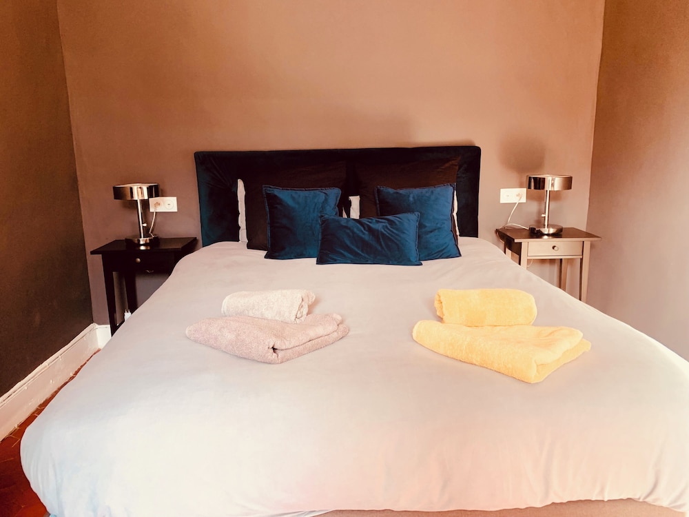 Room, 1 Queen Bed, Balcony