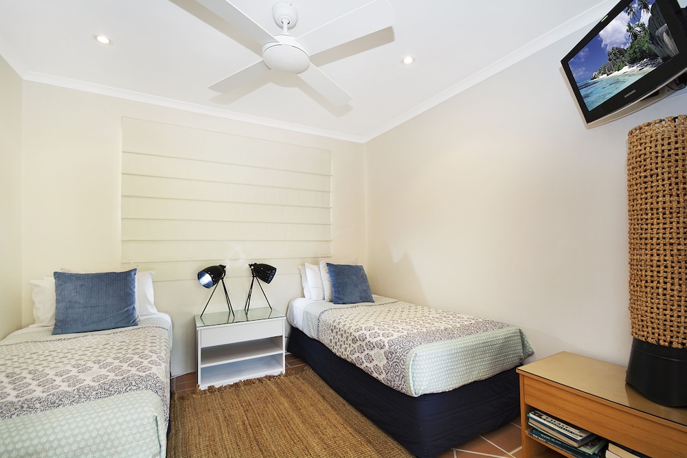 Family House, 4 Bedrooms, River View photo 1