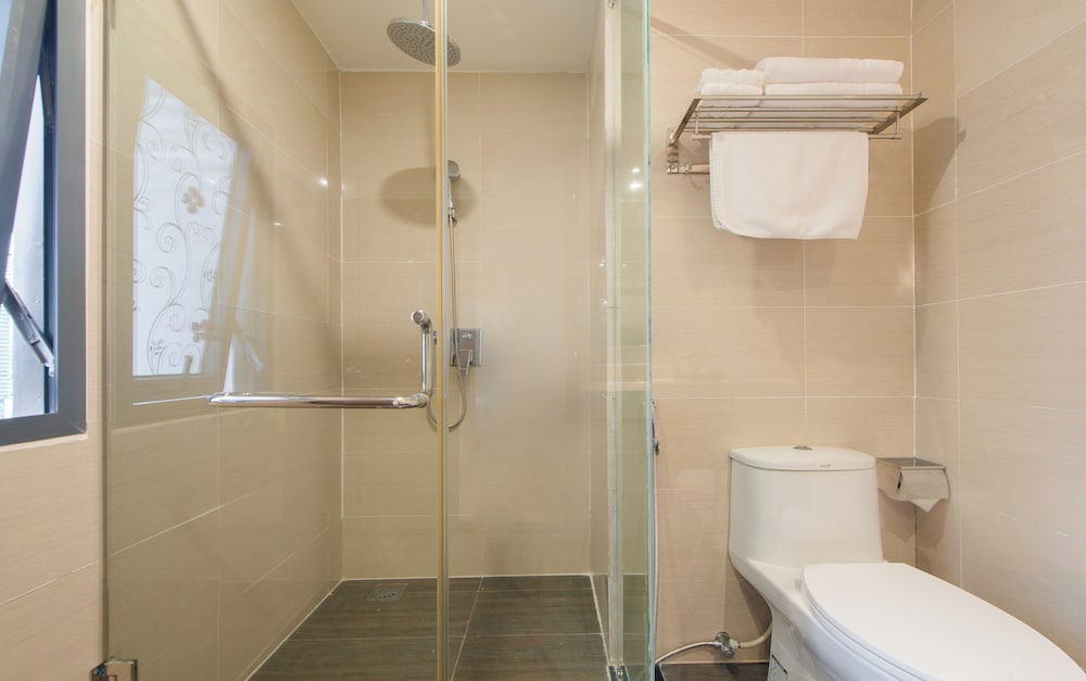 Deluxe Twin Room - Photo 6