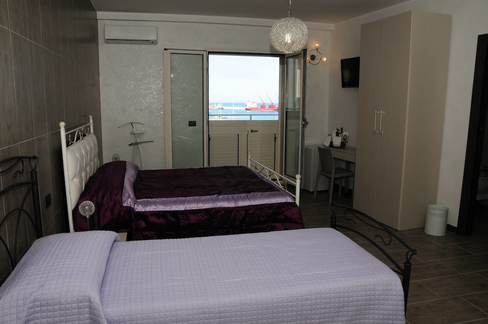 Panoramic Suite, Sea View