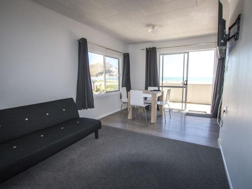 Seaview Motel - One Bedroom photo 1