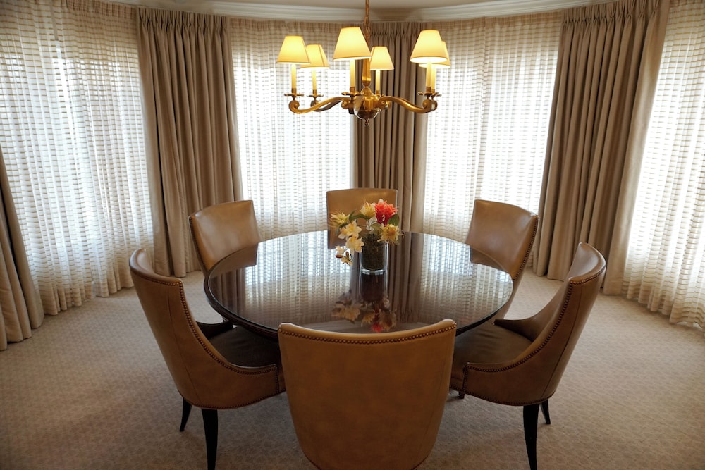 Presidential Room photo 2