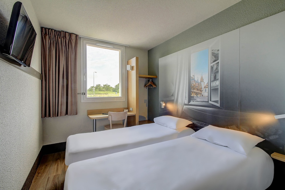 Standard Twin Room, Non Smoking photo 3