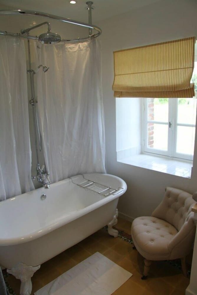 Classic Cottage, 3 Bedrooms, Non Smoking, Valley View photo 2