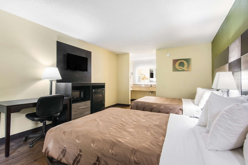 Standard Double Room, Smoking - Photo 2