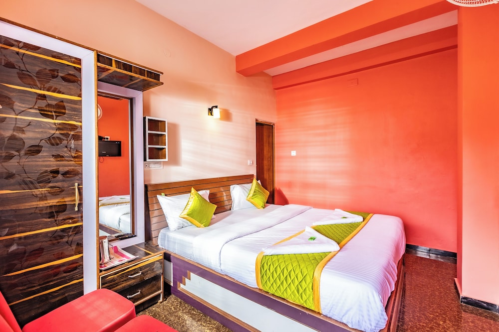 Deluxe Double Room - Photo 13