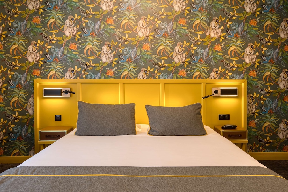 Twin Room, Superior Room, 1 King Bed, Non Smoking - Photo 3
