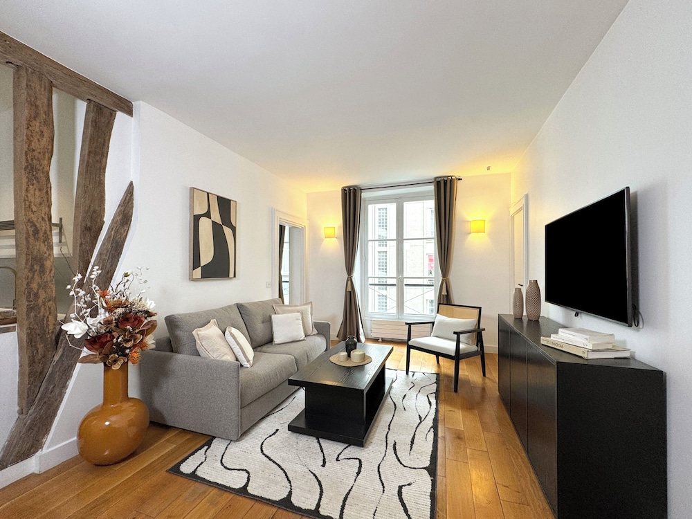 Superior Penthouse, 1 Bedroom, Courtyard View