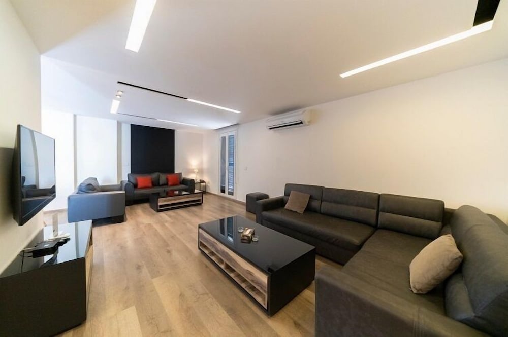 Apartment (1 Bedroom) photo 2