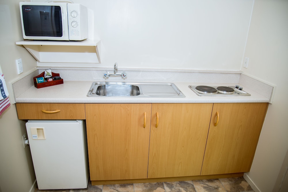 Standard Studio, Non Smoking, Kitchenette (Twin) photo 2