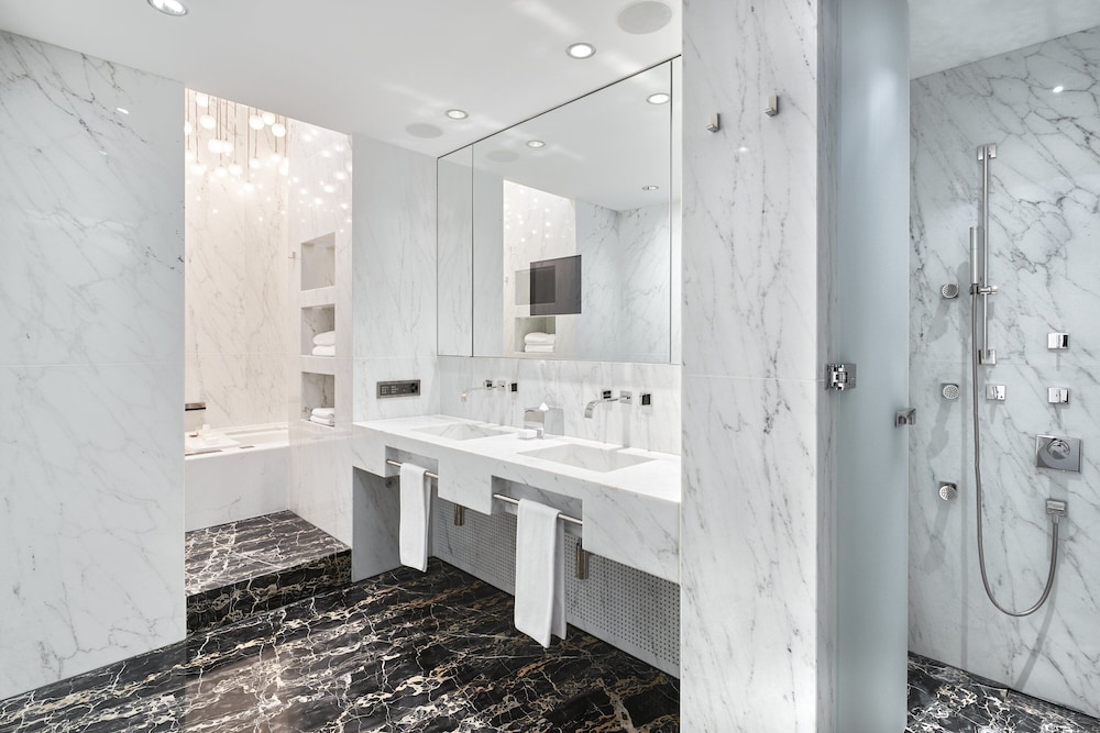 Maestro Suite, 400 m2, inspired by Maestro Herbert v. Karajan, Butler, Spa Access (12 years+) photo 2