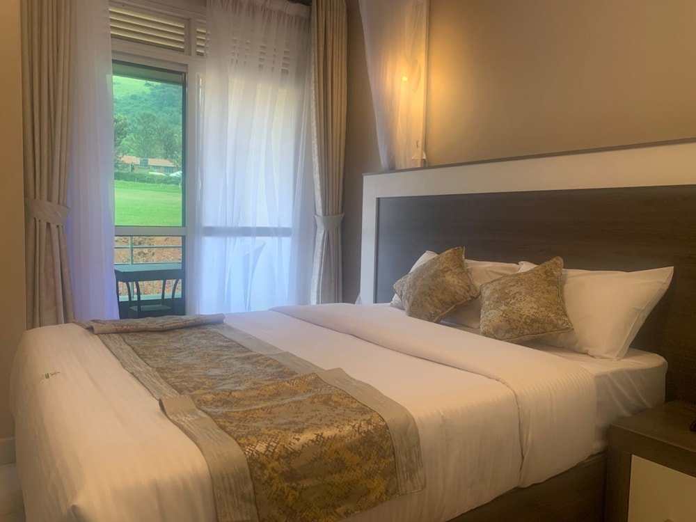 Deluxe Double Room, Balcony, Mountain View