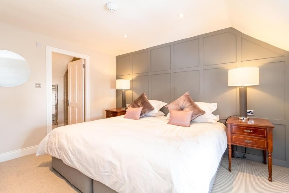 Double Room, 1 Double Bed, Non Smoking, Ensuite photo 2
