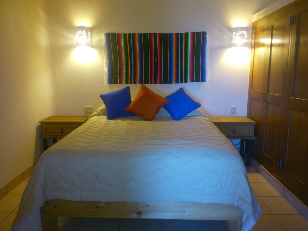 Deluxe Room, 1 Queen Bed, Ocean View