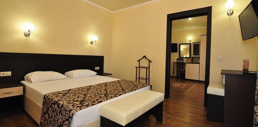 Suite, 1 Bedroom, Non Smoking, City View photo 1