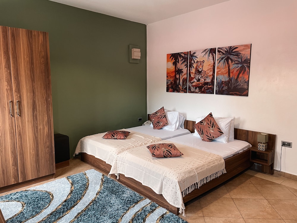 Executive Room