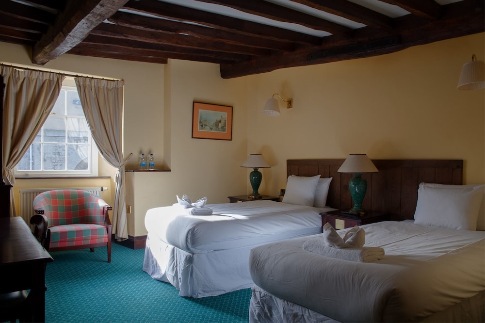 Twin Room, Accessible photo 1
