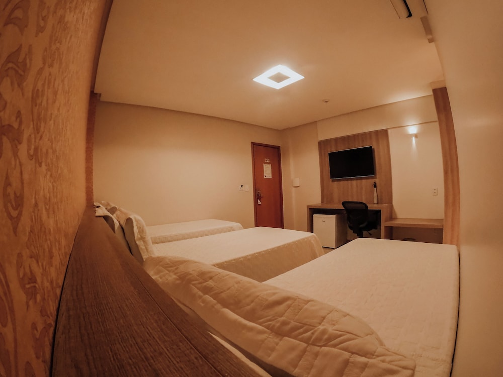 Triple Room, 3 Twin Beds photo 2