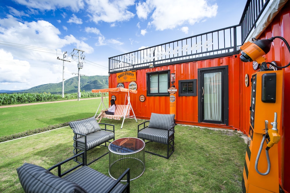 2 Bedroom Family Villa (Container) photo 3