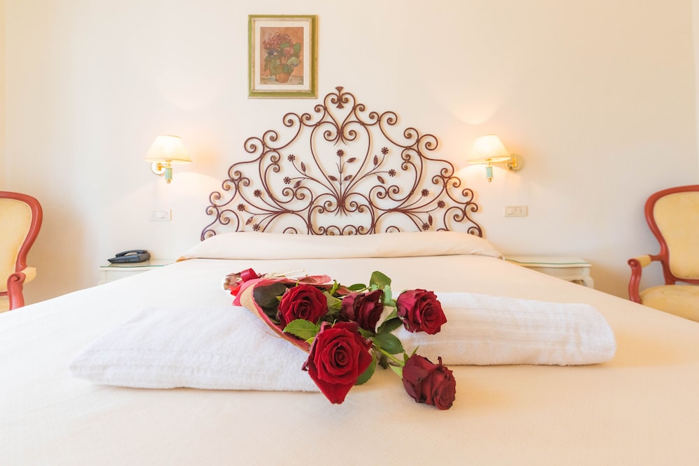 Superior Double Room - Photo 3