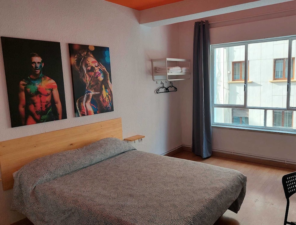 Economy Double Room photo 2