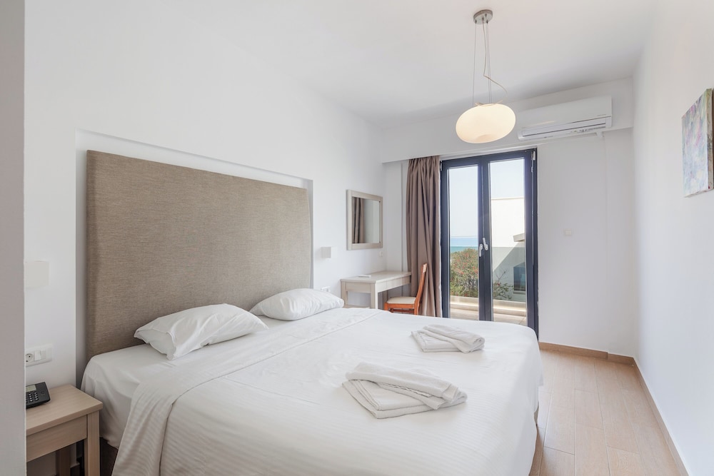 Grand Apartment, 1 Bedroom - Photo 4