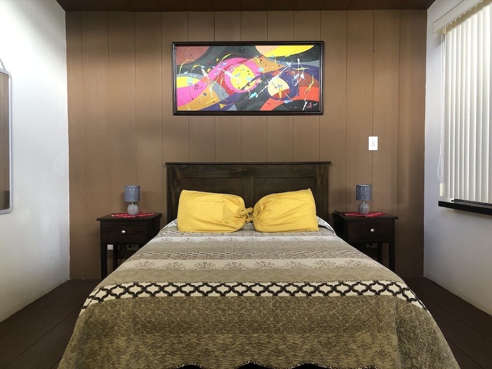 Basic Double or Twin Room photo 1