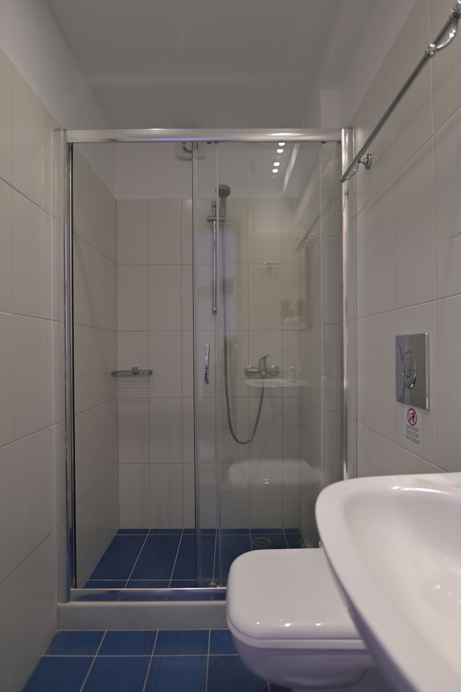 Standard Single Room photo 3
