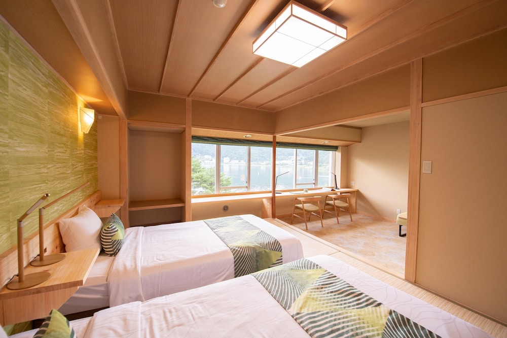 Renewal Twin Room A with Tatami Area and Lake View, Non Smoking - Photo 2