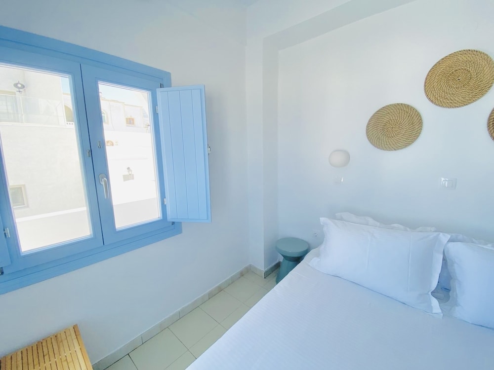 Standard Double Room - Photo 3