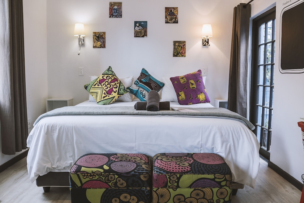 Mandela room photo 2
