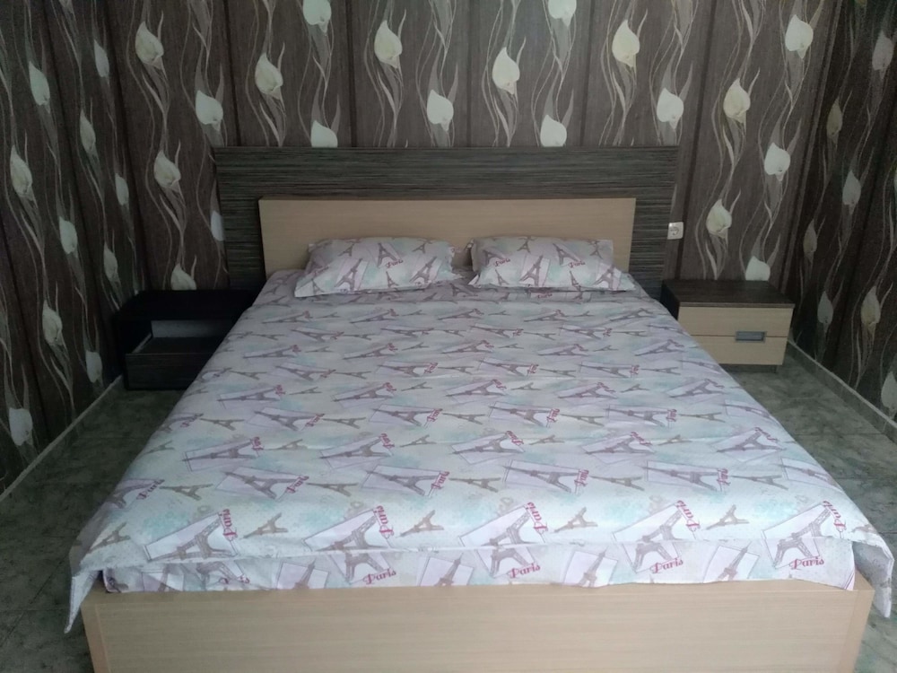 Basic Bungalow, 1 Bedroom, Garden View photo 1