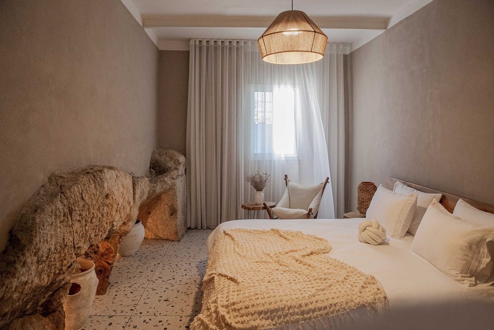Family Studio Suite