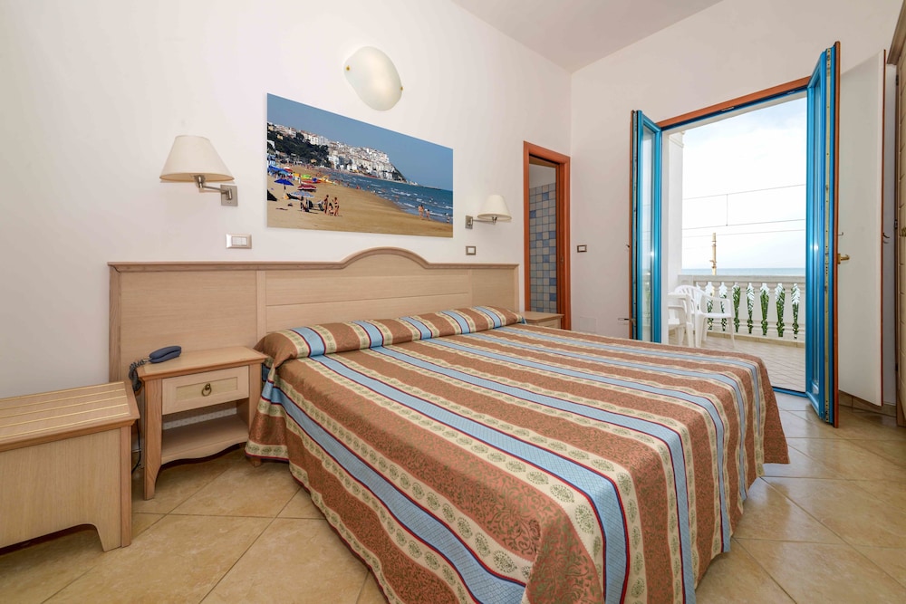 Standard Room, 1 Double Bed