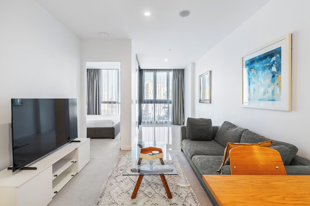 Superior Apartment, River View