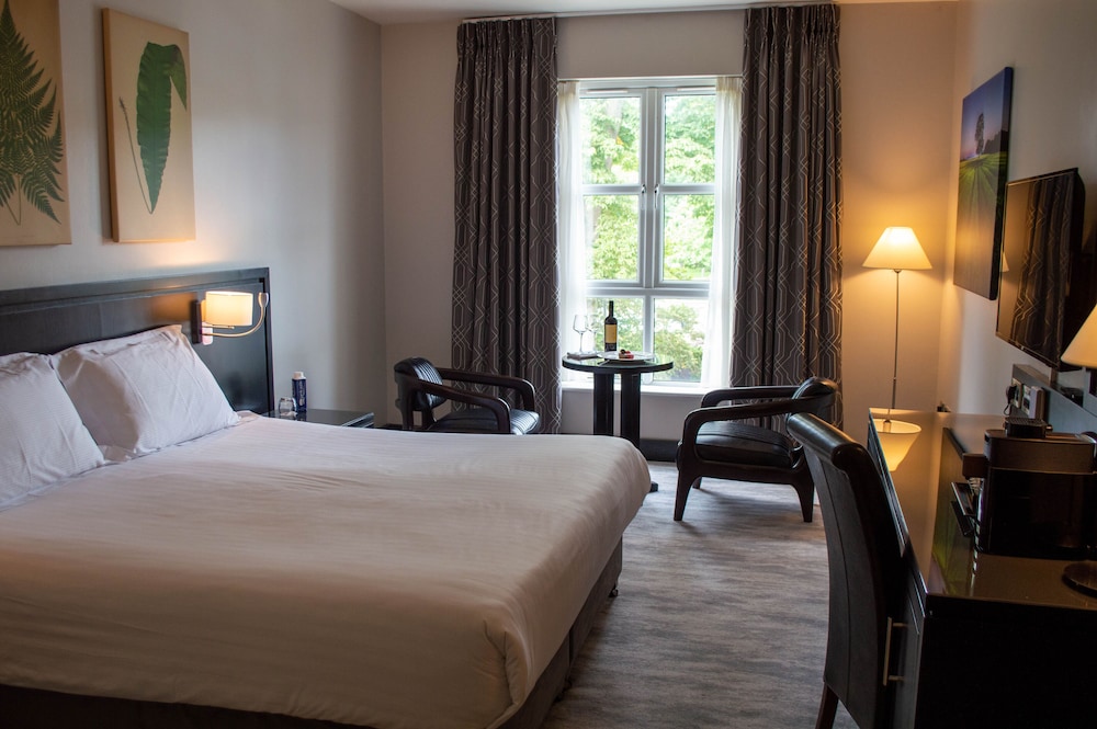 Double or Twin Room - Photo 4