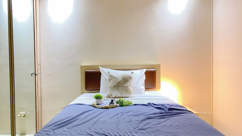 Deluxe Studio (kingbed) photo 1