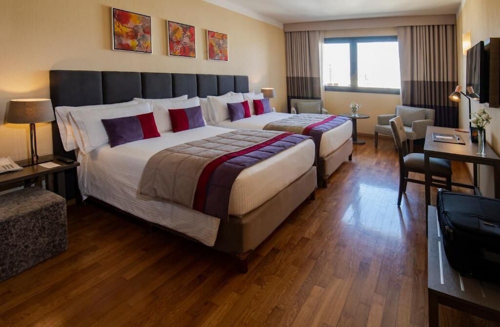 Superior Double Room, 2 Queen Beds